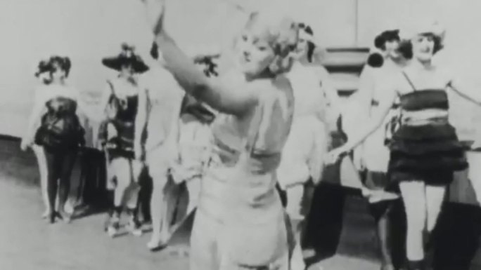 30年代美国时装模特女郎女性美女发型服装
