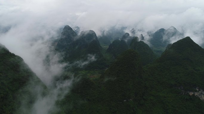 航拍阳朔云海