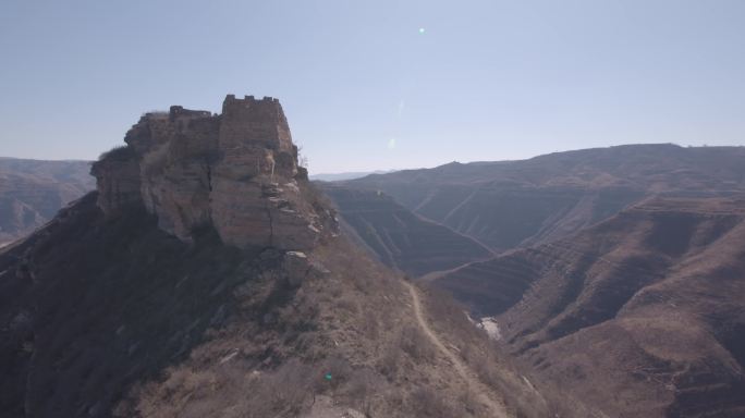 4k黄河沿岸黄土高原碉堡遗址