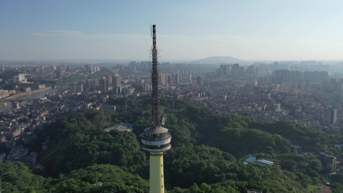 泸州航拍电视塔管驿嘴长江沱江交汇