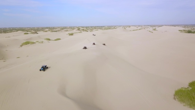 【实拍】沙漠越野摩托车队实拍