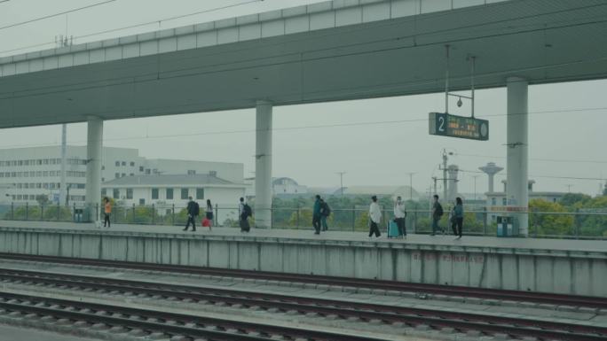 疫情期间火车站高铁人群实录拍摄