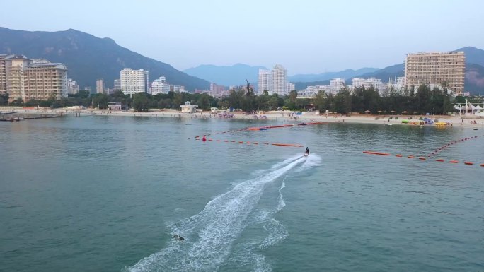 巽寮湾摩托艇飞驰-广东惠州巽寮湾风景区