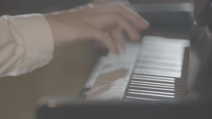 弹钢琴唯美抒情【1080P】