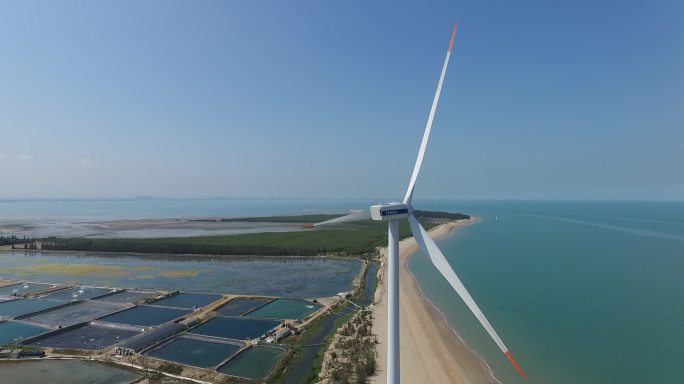 海岸线海产品养殖发电风车