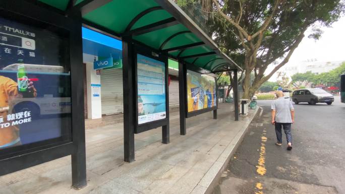 公交车站1（4K）