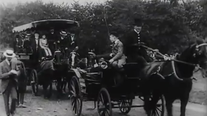 20世纪初繁忙交通、车辆