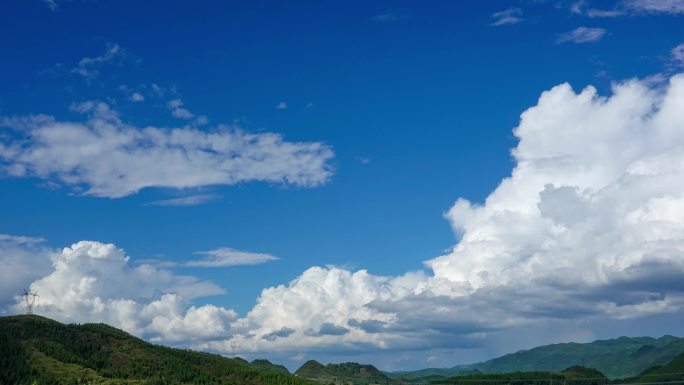 25秒4K延时水尾鳌山高空蓝天白云