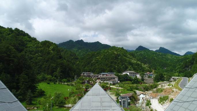 商洛市镇安县木王山景区大门航拍