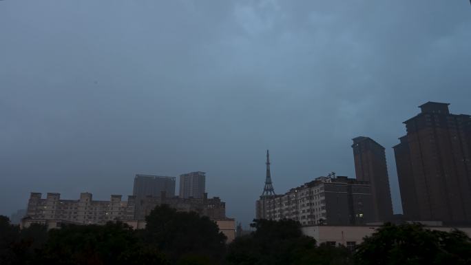 风雨交加的夜晚延时