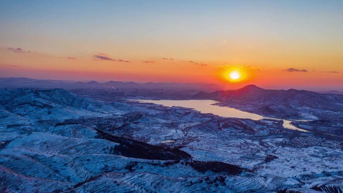 山东泰安新泰金斗水库夕阳落日4K