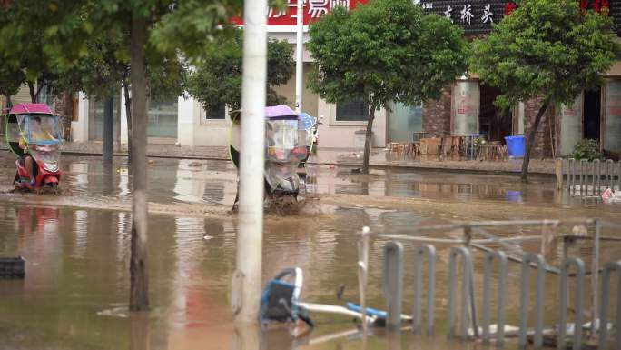 洪水过后的城市