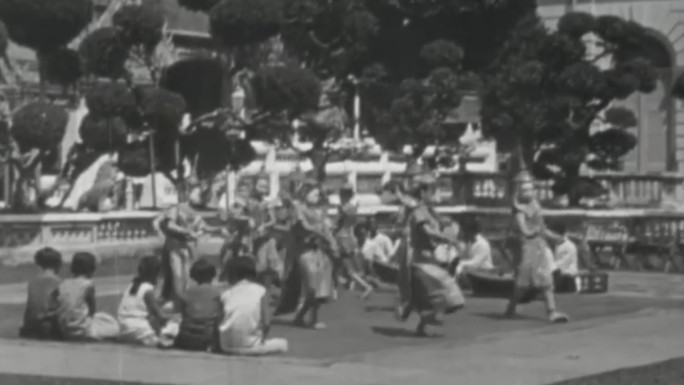 40年代泰国民族传统宫廷舞蹈文化服装表演