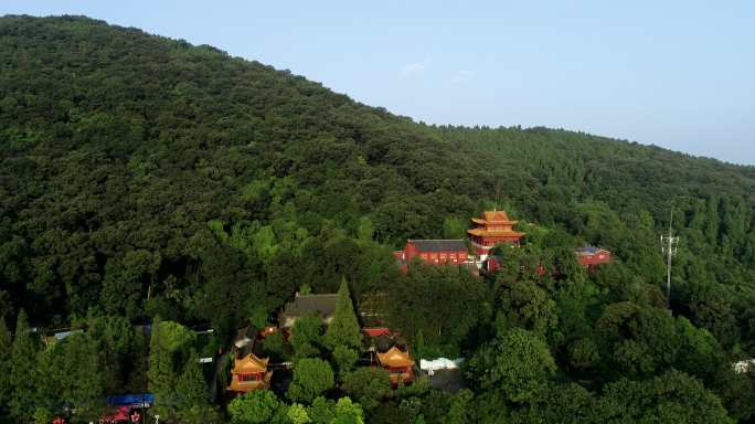 航拍襄阳鹿门山国家森林公园鹿门寺风景区