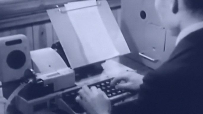 60年代老式早期机械自动发电报通信电信