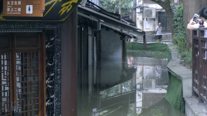 重庆著名景点重要的商业区被淹