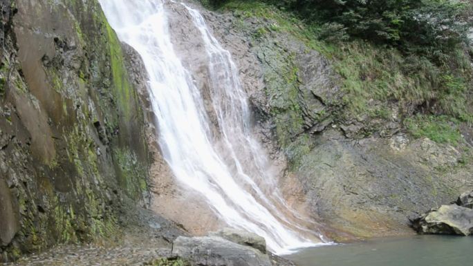 自然山水瀑布大自然