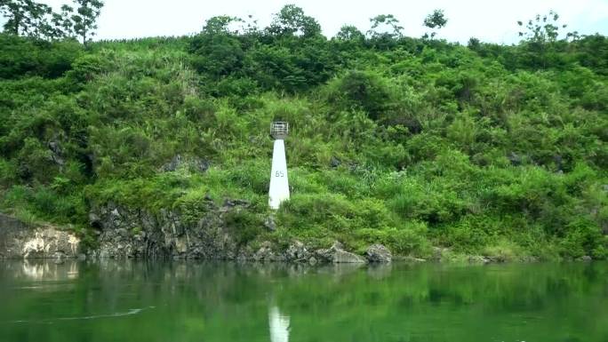 实拍马山县百龙滩美丽壮观红水河两岸