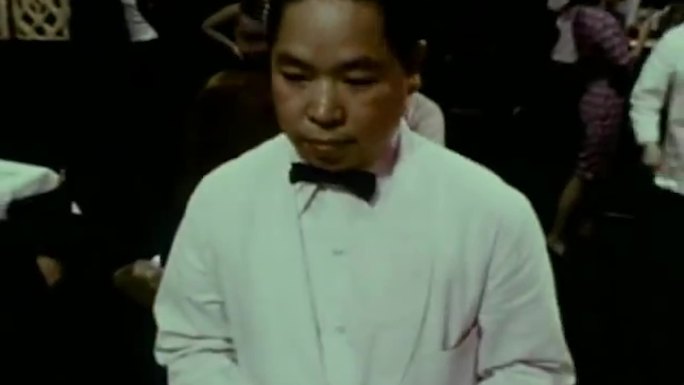 70年代唐人街裁缝餐厅服务生