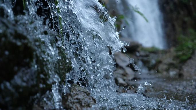 瀑布溪流山林溪水水流A015