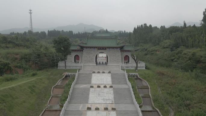 景区王屋山航拍正天门