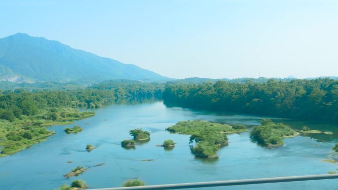 高铁车窗外田园风光风景4k视频素材