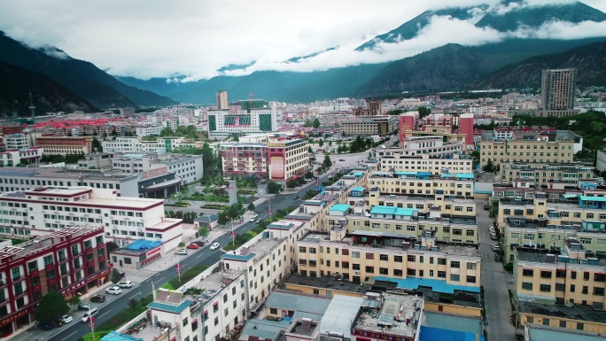 林芝城市航拍调色后期风景