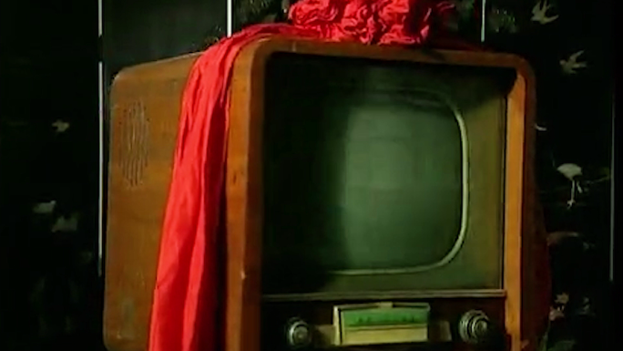看电视 黑白电视机 老电视机5060年代