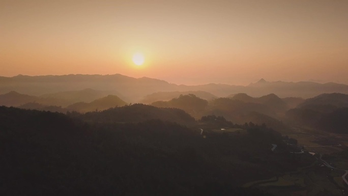 大山日出日落航拍素材