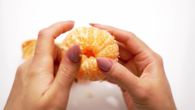 4K剥桔子剥橘子皮吃橘子桔子吃水果营养新