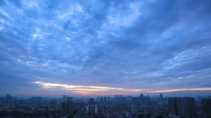 城市天际线朝霞日出延时4K