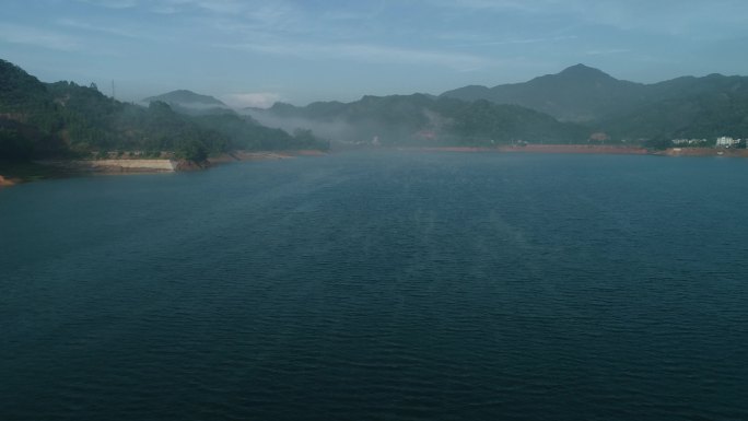 广东河源万绿湖