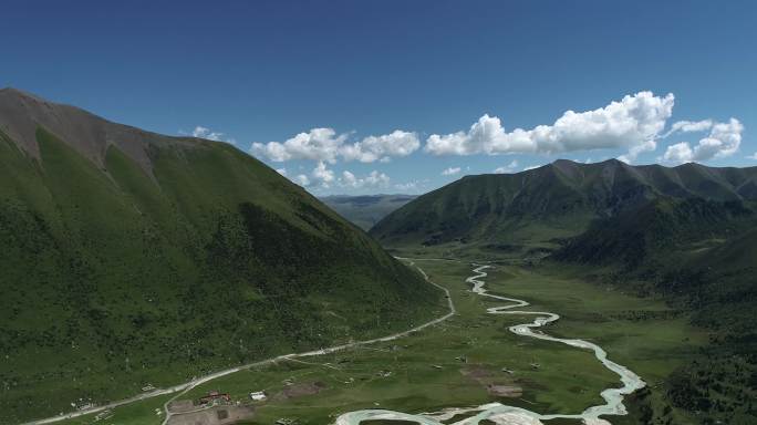 精品素材4K雪山湖泊草原河流甘孜州