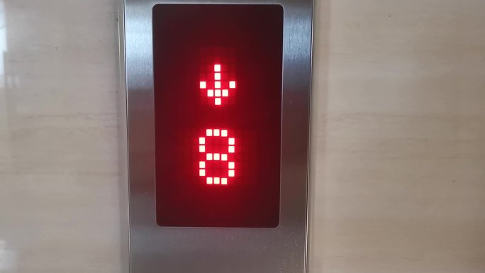 电梯运行镜头