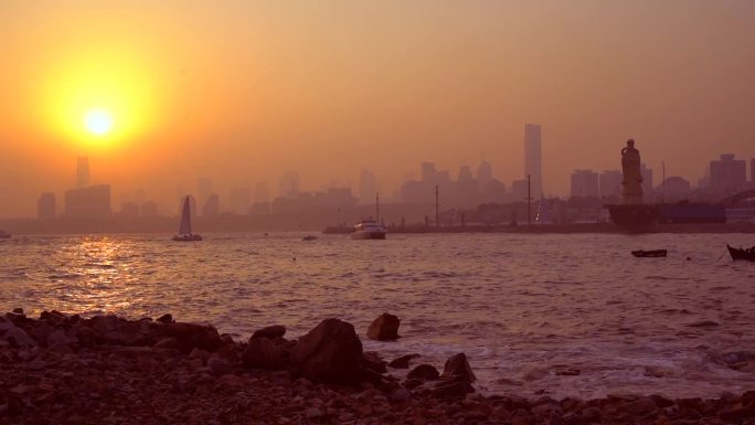 青岛奥帆海港归港海边