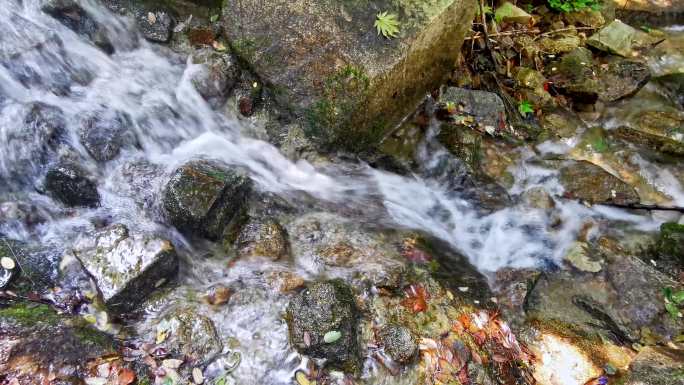 山间小溪溪水溪流