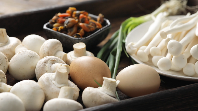 天然健康的蔬菜美食菌菇蘑菇海鲜菇高清素材