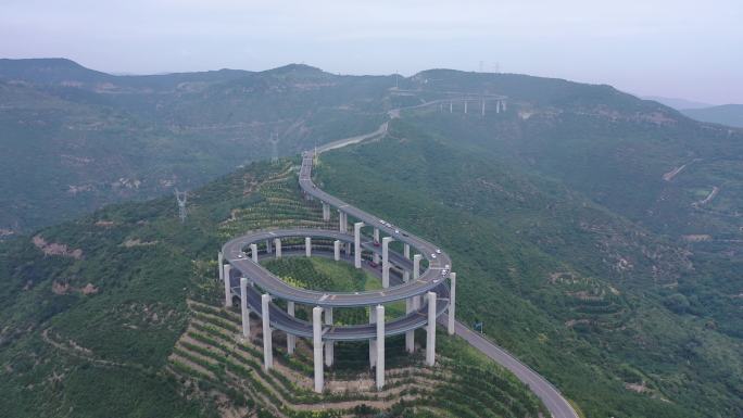 太原市天龙山景区网红公路航拍