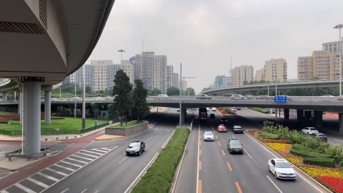 绿色北京，紫竹桥车流，三环快速车流