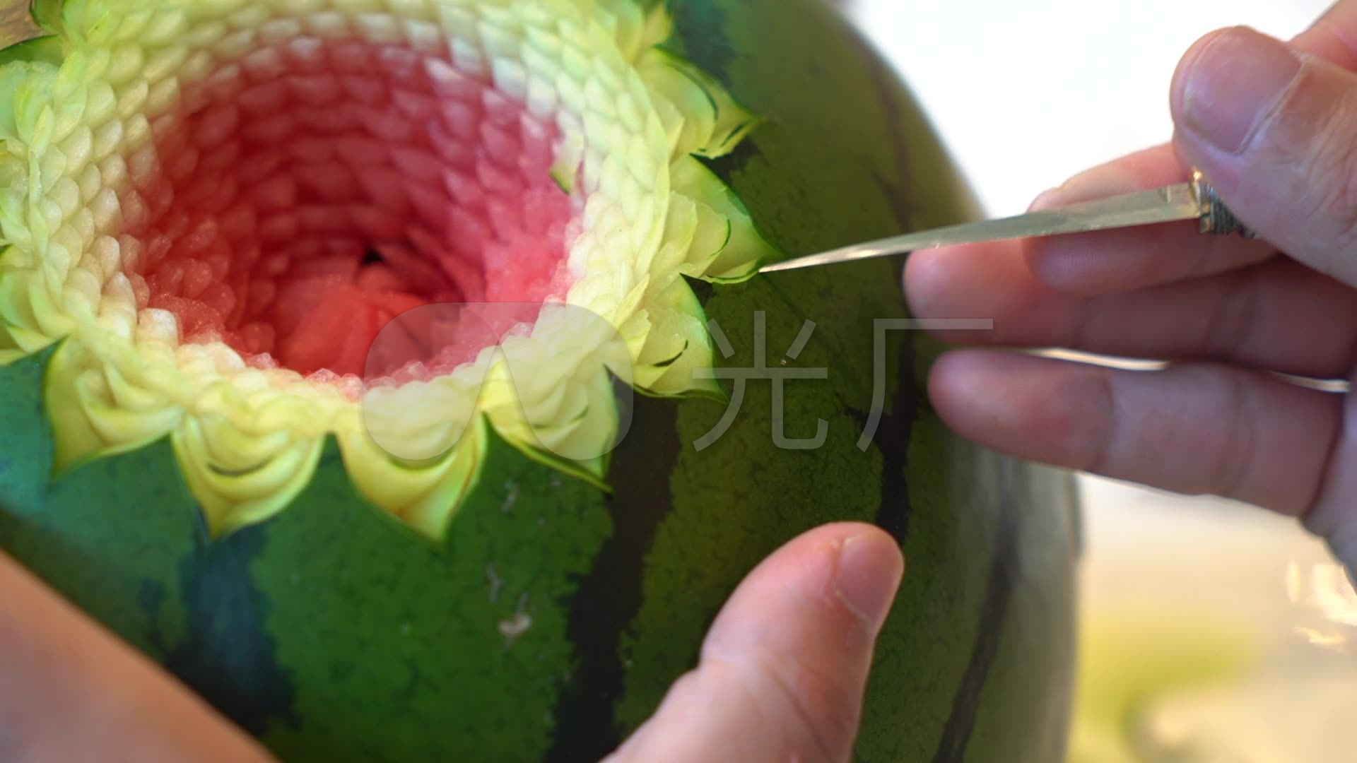 西瓜雕刻食品，泰国照片摄影图片_ID:152930234-Veer图库