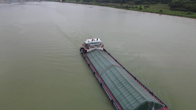 西江黄金水道货船360度航拍