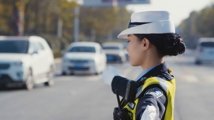 女交警路口指挥交通V2-0098_