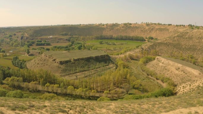 黄土高原和毛乌素沙地之间特殊的地质地貌