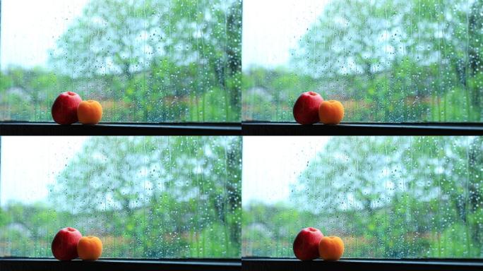 下雨天安静发呆的窗户