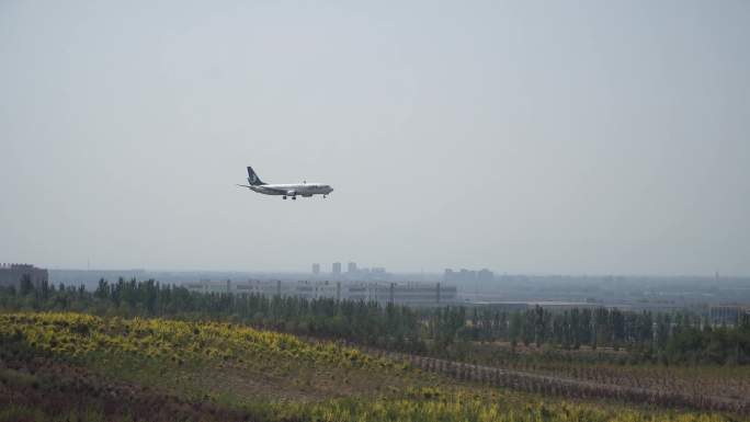 河东国际机场远景飞机起降