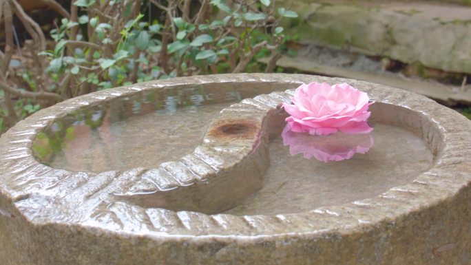 风水池水缸石缸花瓣太极水缸