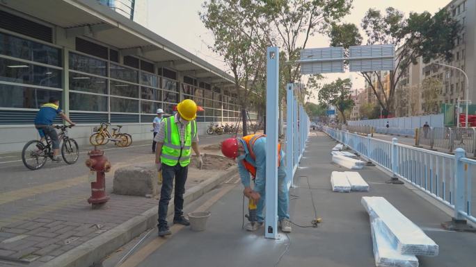 深圳城市建设建设城中村挖路道路围挡