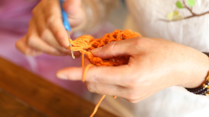 织毛衣织毛线手织毛线玩偶布偶