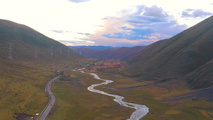 川藏行航拍3-318国道川藏线上航拍美景