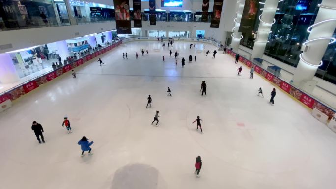 上海万象城滑冰场